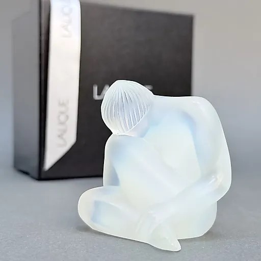 Фигурка "Nude Reve"опал