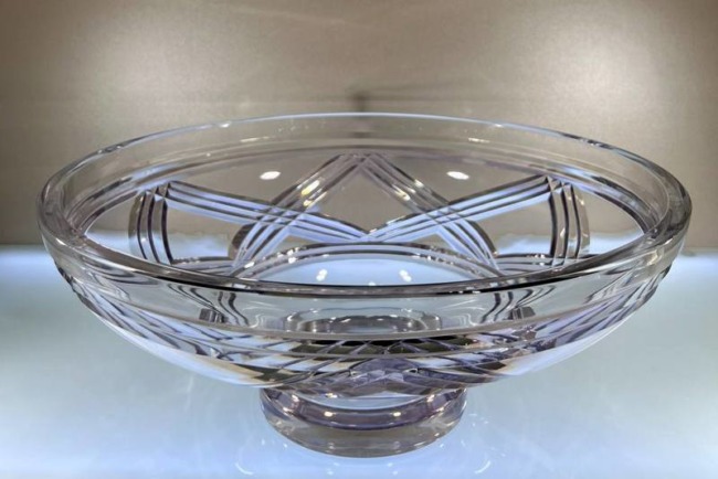 Чаша Cristal de Paris "Танжер" на ножке круглая, фиолетовая